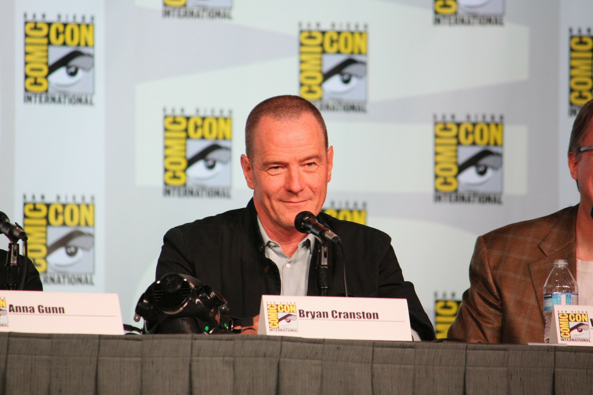 Bryan Cranston Podium Comic Con|